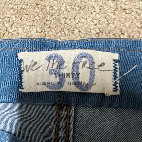 We The Free Mid Rise Bell Bottom Super Flare Jeans Womens 30 Pull On Boho Denim - Picture 3 of 10